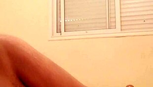 I love showing my sexy arab body and getting fucked