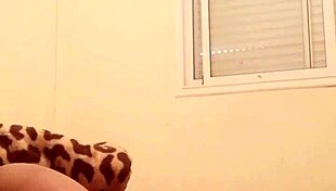 I love showing my sexy arab body and getting fucked