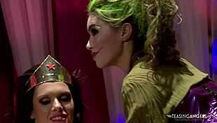 these sexy chicks are licking each other's wet pussies 😍