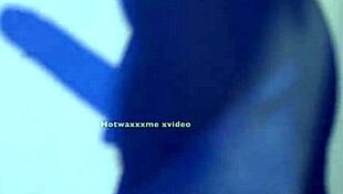 PUTITA MOROCHA PLAYS WITH TOYS BEFORE GETTING CULIAR IN DOGGY!