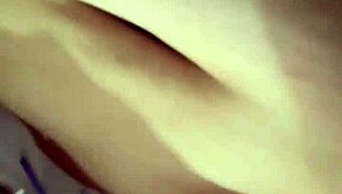 valeriavida explores solo masturbation as an amateur