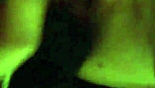 Does Samantha squirt in Lomas Verdes?