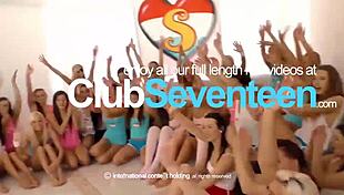 ฉันดูสาว 18+ ลายสักหน้าอกใหญ่สอดดิลโดสีดำใส่หีไม่หยุด