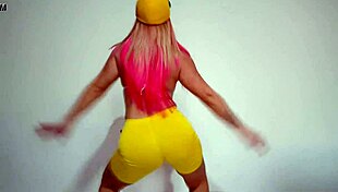 Débora Fantine Dances Olympic Funk Special