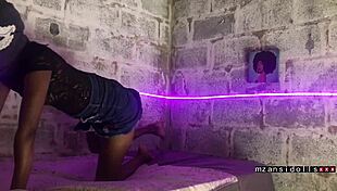 Eighteen-Year-Old Mzansi Teen Riding in Doggystyle