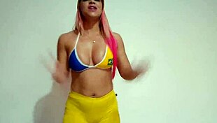 Débora Fantine Dances Olympic Funk Special