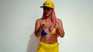 Débora Fantine Dances Olympic Funk Special