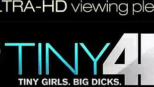 Gadis Kecil 18+ Dihentak Kontol Monster Lama Dalam Kompilasi Seks Liar