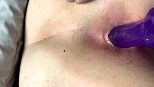 Fat Girl Gets Fucked With Toys