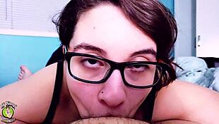 This little PAWG in her nightgown is getting a hot creampie. 😏