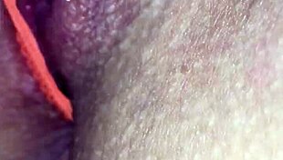 using toys on webcam while fucking and cumming 😏