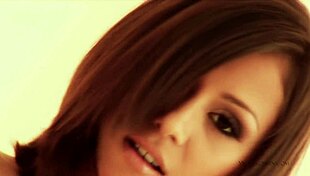 mia lina, you pretty nympho masturbating solo like that?