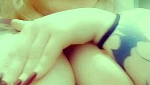 Curvy Girl Plays With Her Boobs In Homemade European Amateur Video