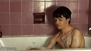 Nude Twink Enjoys Stroking In Relaxing Bubble Bath