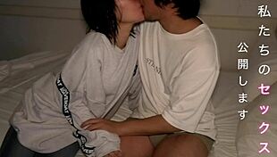 业余日本夫妻分享私密性爱首次亲密一对一