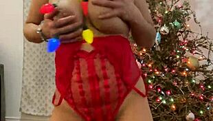 Anna Maria's Hot Christmas Ass!