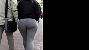 thick leggings creep is so hot