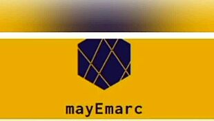 Look at this brunette with big ass in doggy style