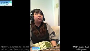 rookie sakura asakura films solo selfie in chaku-ero style