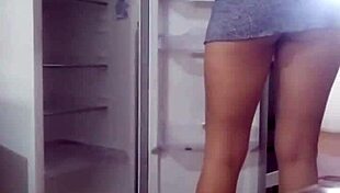 man, i filmed my stepmom cleanin’ the fridge near naked, oops