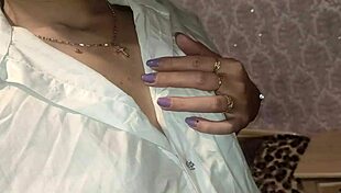 Intense Emotions in Garage Fucking Hairy Pussy