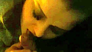 Teen bitch blowjob and enjoy 😏