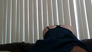 amateur teen fucking in hidden spot!