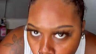 i'm suckin' that pretty dick so good