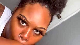 i'm suckin' that pretty dick so good