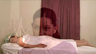 Уау, Магдалена Сейнт Майкълс копнее толкова много за кура на TS Лоулес! 😍