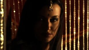 this sexy indian milf is looking pretty in her solo video 😍