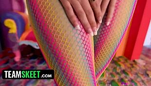 Satine Summers And Chad Alva Fuck In Clown Cosplay With Spanking And Hardcore Action In Fishnets