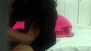 Mini Skirt Babe Sucks Yummy Treat