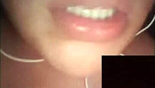 Hot girl performs on webcam