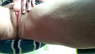 Vibrating Tongue Toys Creampie