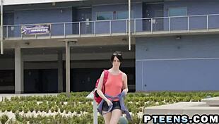 Gorgeous petite teen gets balls deep from veteran rod 😍