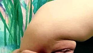 Milf's Asshole Enema And Squirting Play!