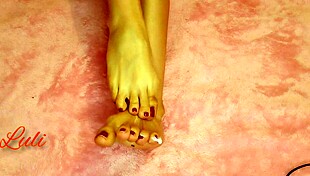 i fix my feet and give them a rich massage