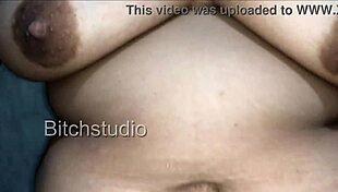 Sri Lankan Bbw Wife Screams During Peeing Fun!