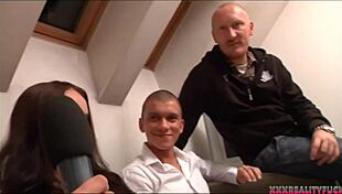 Wendy moon teaches amateur guy to fuck and swallow