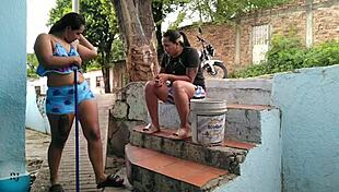 my neighbor came for water and got her pussy wet