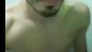 Watch This Hot Blowjob Happening Live On Stream