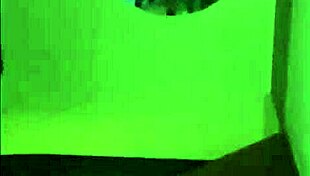 me hacen gemir bien rico mi esposo y el compadre