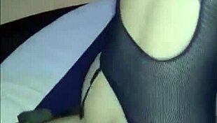 me hacen gemir bien rico mi esposo y el compadre