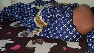 Waking Up Seeing Girlfriend's Pussy, She Wants to Fuck Her Friend in Episode 42