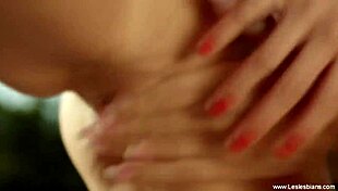 Lesbians Kissing And Masturbating With Toys In Glamour!