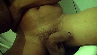 Novinho from Belém cums without hands, what a sight