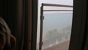 Acordei fodendo e gozando dentro da bucetinha dela creampie teaser