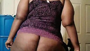 Sexy SBBW Ms Ann Aka Dee Shakes Huge Soft Ass in Nasty Play
