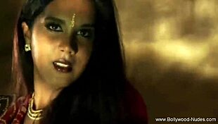 bollywood dancing looks so good and feel good too